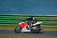 enduro-digital-images;event-digital-images;eventdigitalimages;mallory-park;mallory-park-photographs;mallory-park-trackday;mallory-park-trackday-photographs;no-limits-trackdays;peter-wileman-photography;racing-digital-images;trackday-digital-images;trackday-photos